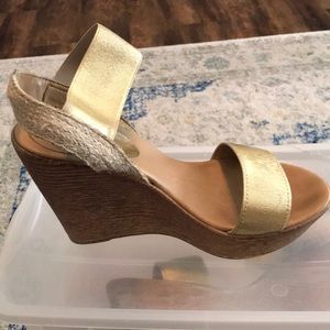 Nine West Wedge sandals. 9.5